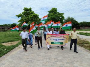 प्रिंसिपल सुशील कुमार कण्व के नेतृत्व में तिरंगा रैली