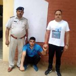 रिटायर्ड फौजी ने देसी कट्टे से पत्नी को गोली मारकर किया घायल, चांदपुर पुलिस टीम ने आरोपी को किया गिरफ्तार